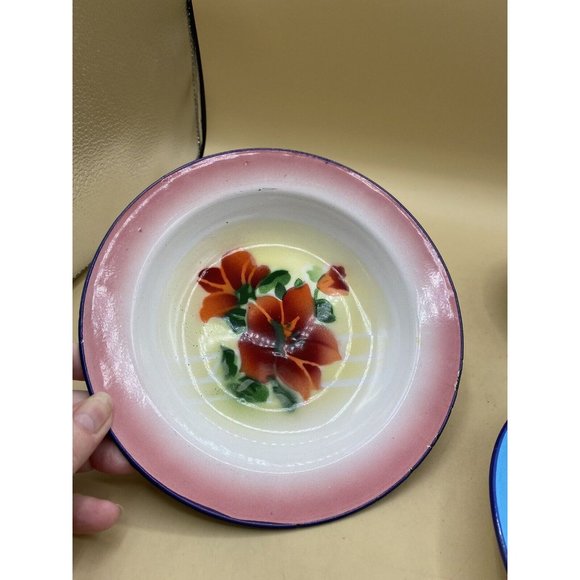Gold Fish Brand Enamel 8” Plates Blue Pink and Red Flowers LOT 3 - Picture 13 of 14
